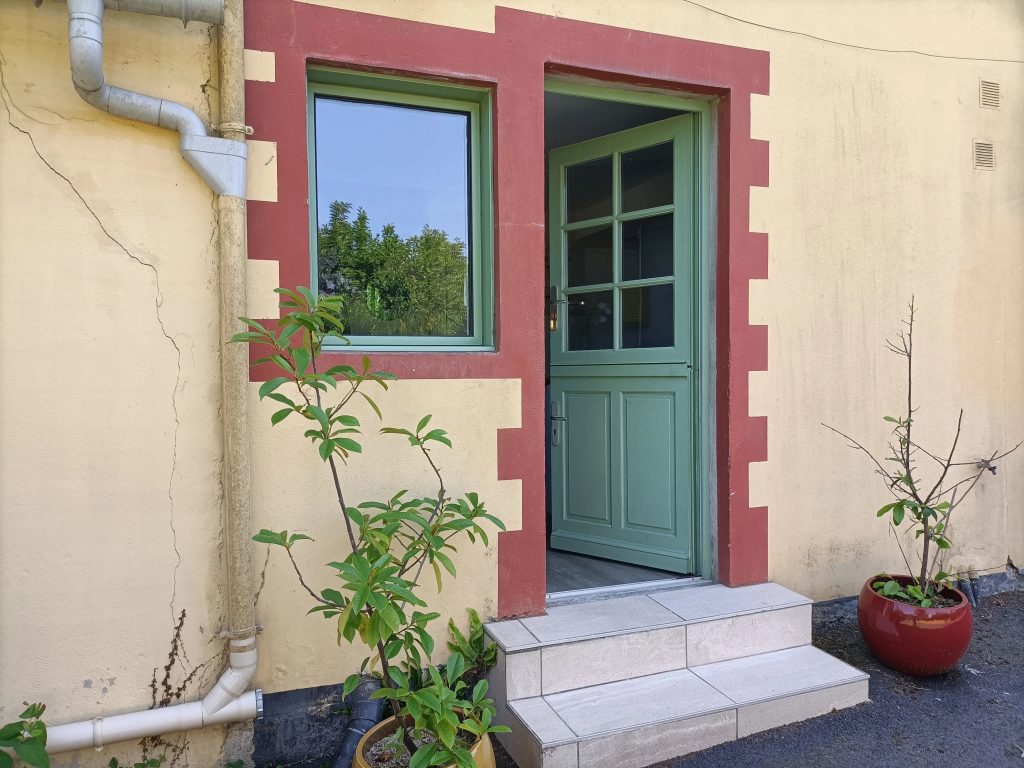 VILLAGE BORD DE RANCE